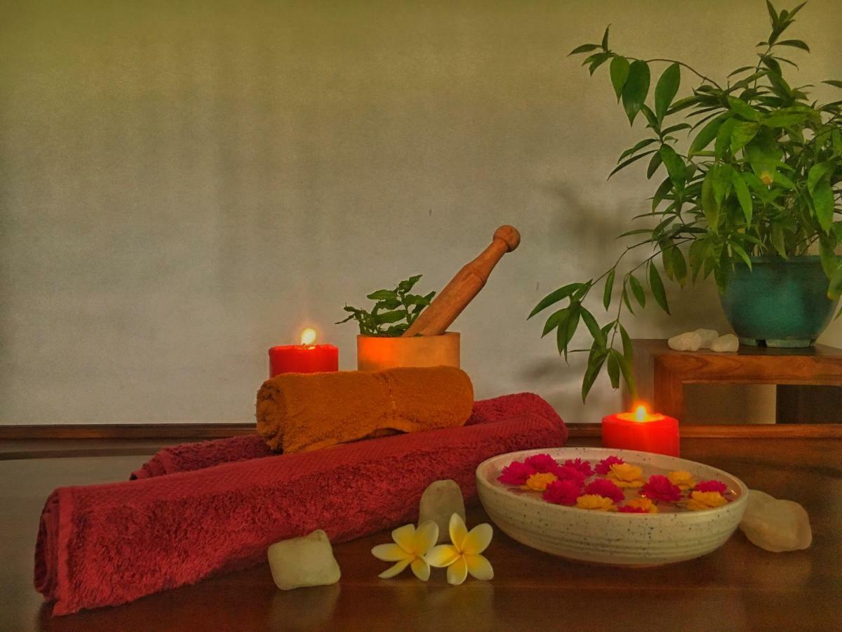 Villa Velmarie Yoga And Ayurveda House All Inclusive เบอร์อูวาลา ภายนอก รูปภาพ